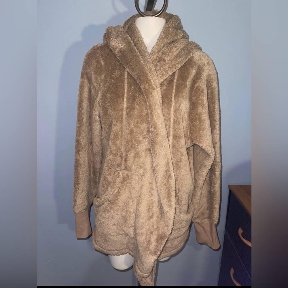 Jolt Women's Plush Tan Teddy Jacket coat robe top woman’s XL